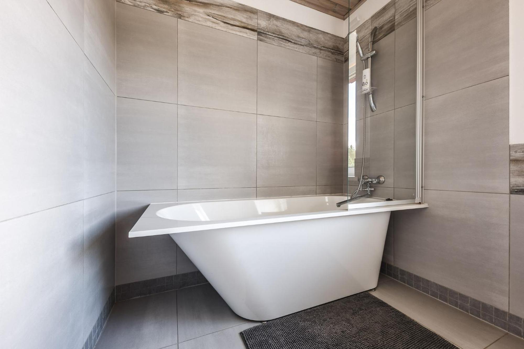 Guest House "Stellas" Ziemupe Bilik gambar
